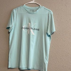 Calvin Klein Tee for mens small size cyan